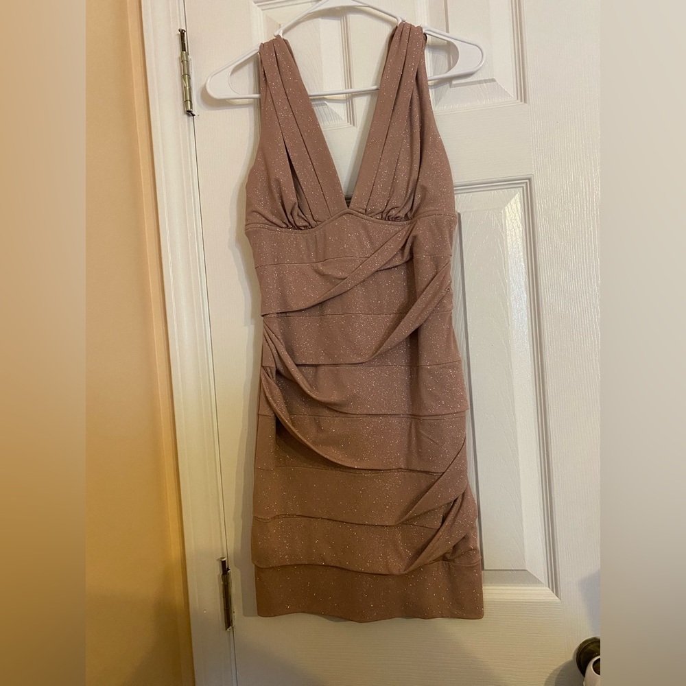Windsor Sparkling Tan Mini Dress size M NWT
